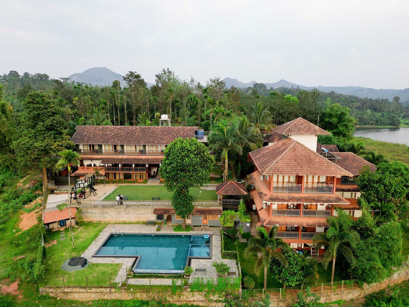 Best resorts in Wayanad for honeymoon | Honeymoon Resorts in Wayanad ...