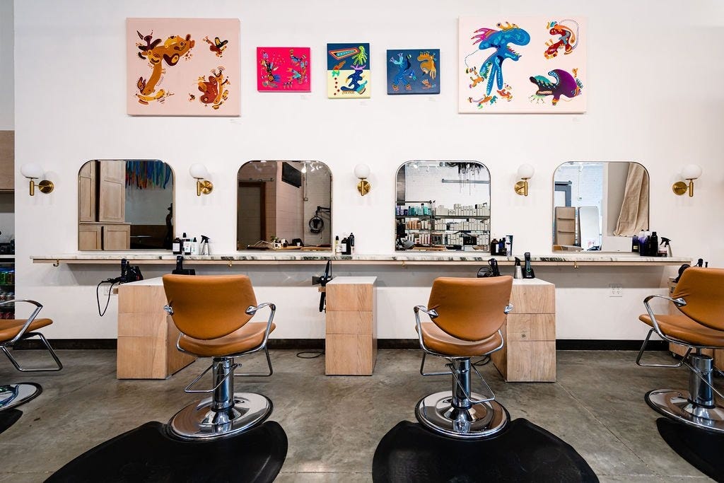 Best salons in Ahmedabad. Altaftrakky Medium