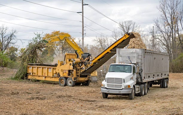 Types Of Materials A Grab Lorry Hire Can Take | by Fellows Grabaway ...