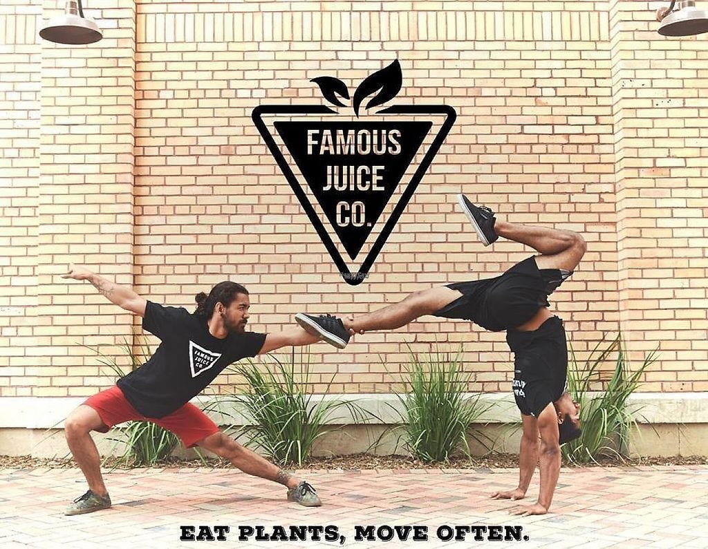 Discover the Best Juice Shop for Fresh, Organic Options by Famous