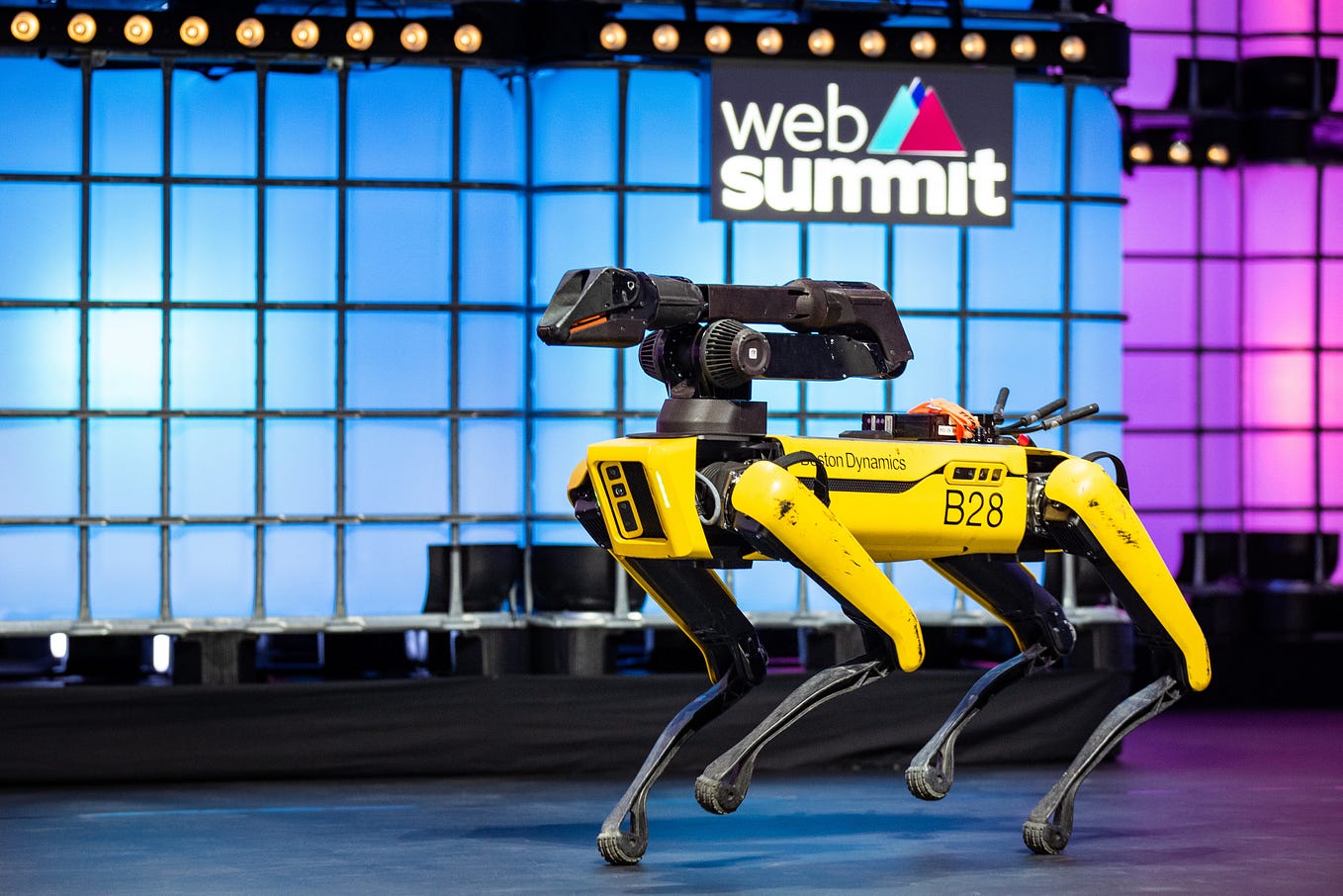The Creepy Robot Dog Botched a Test Run With a Bomb Squad