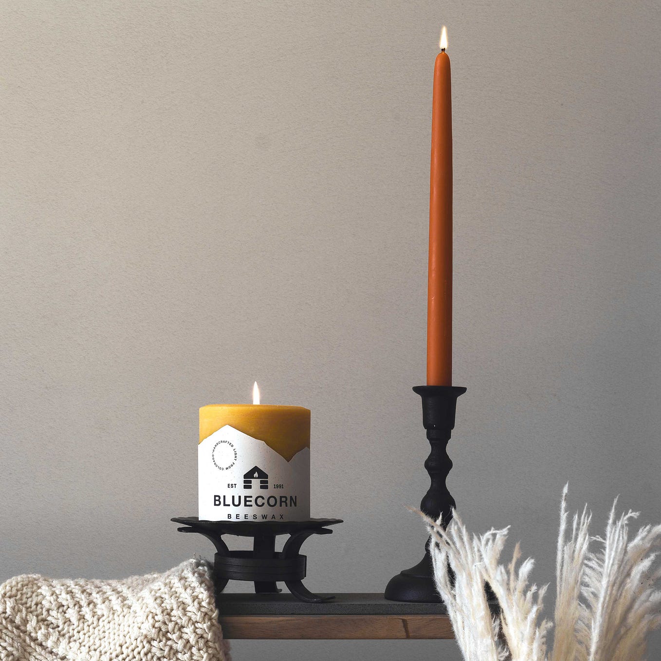 DIY: voici comment transformer de simples bougies blanches en bougies