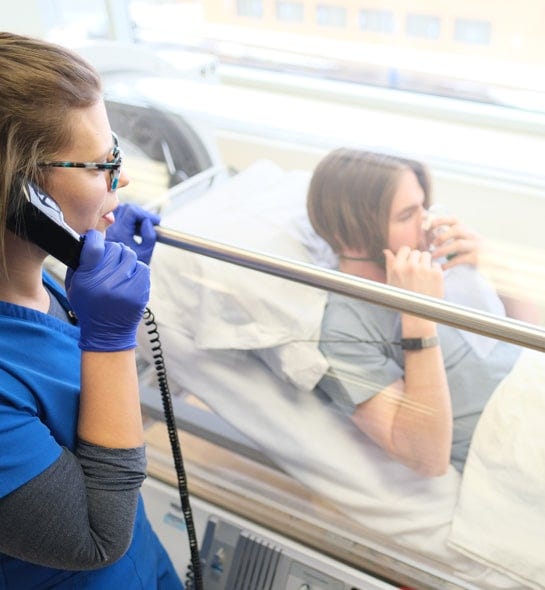 What Is Hyperbaric Oxygen Therapy and How Can It Help Athletes Perform