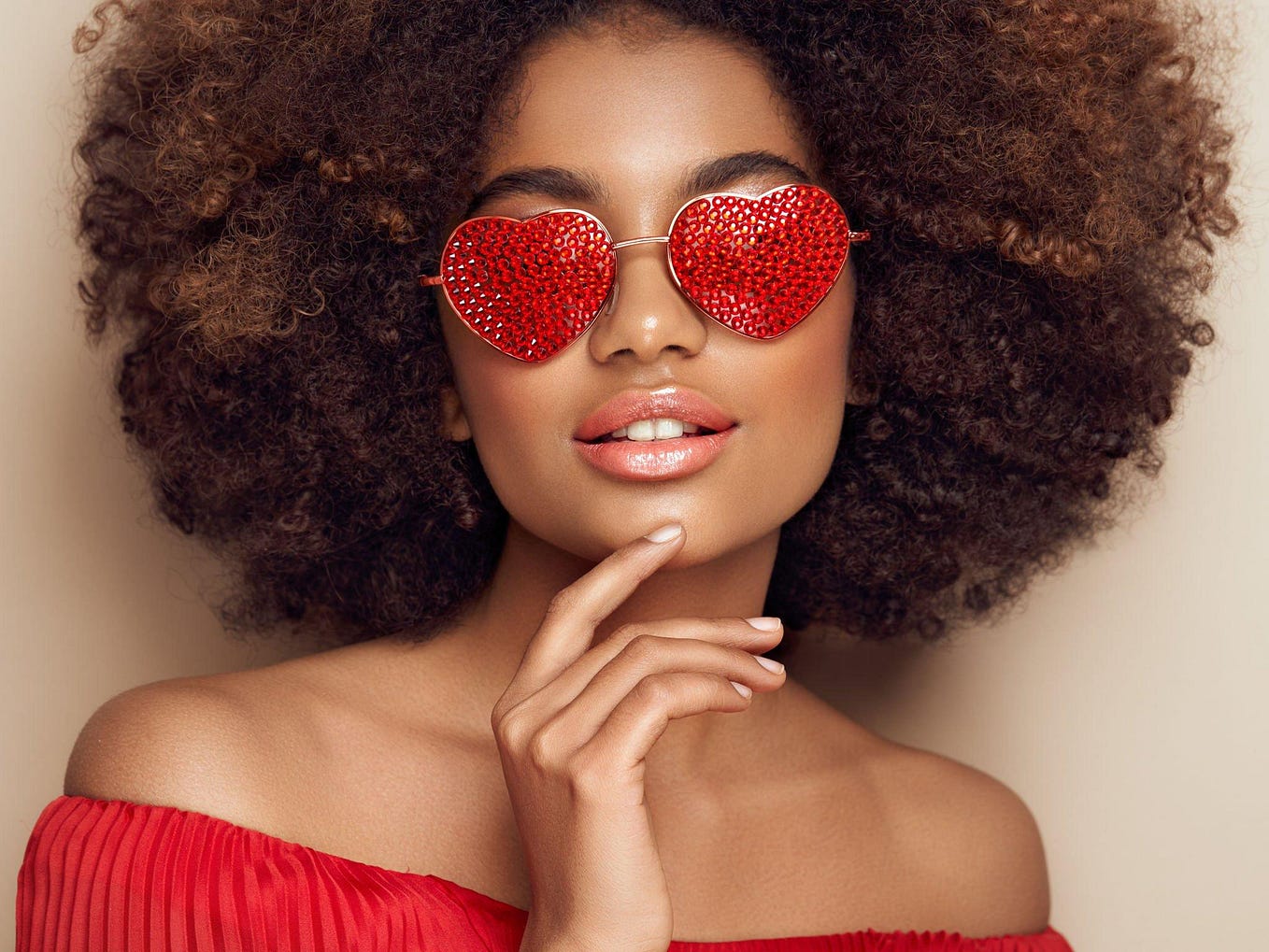 Mastering Natural Curl Care: Your Guide to Voluminous Coils  by ONYC 