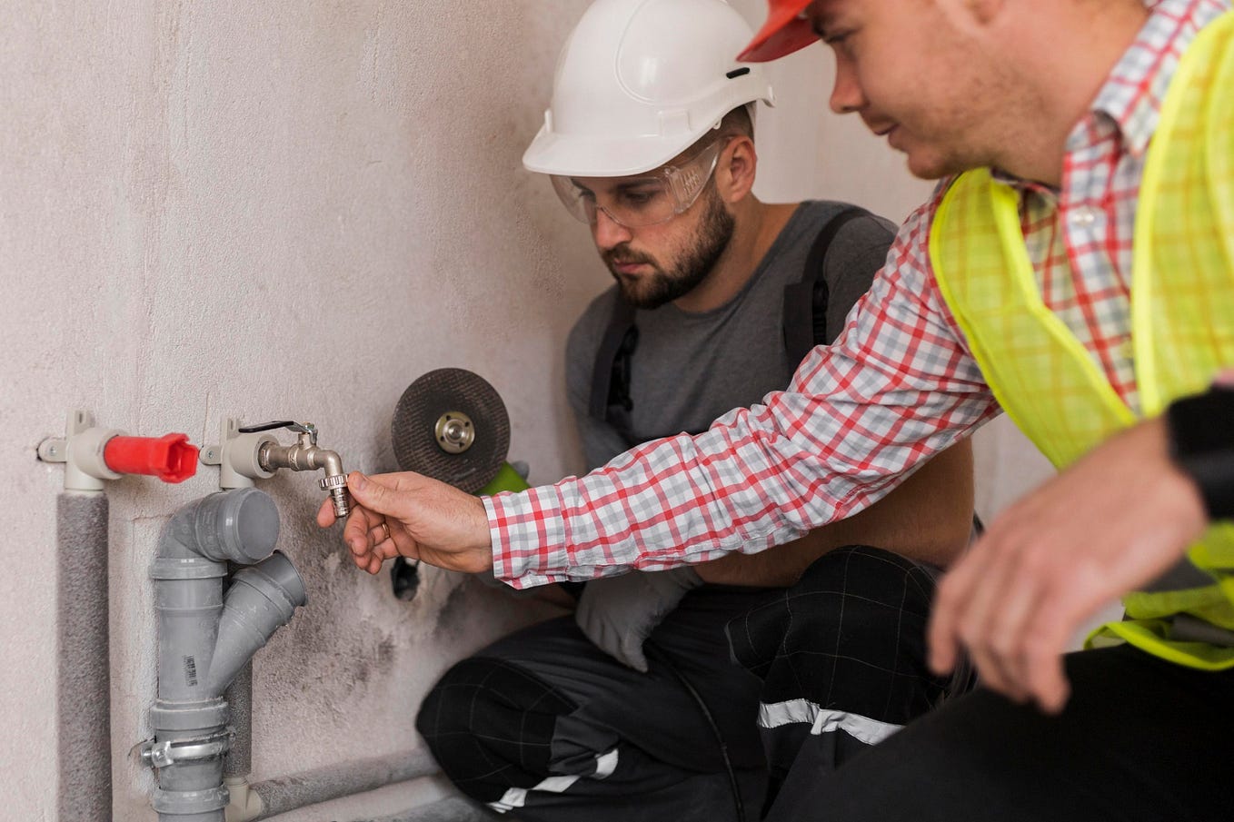 How to Choose the Right Plumber for Your Needs