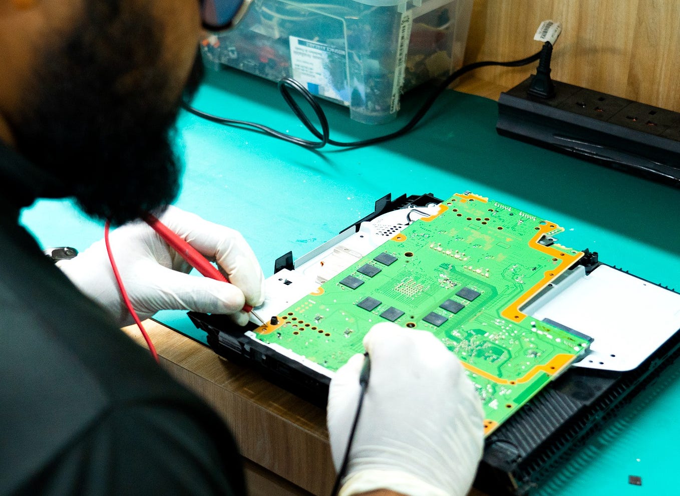 Microsoft Surface Authorized Service Center Dubai Surface Pro Screen