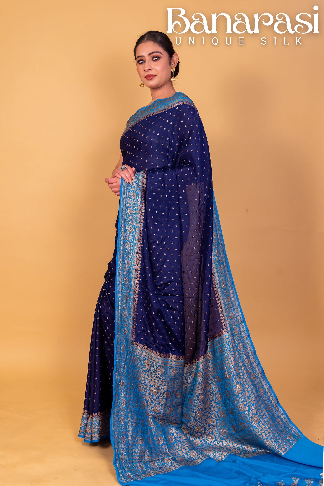 Elegance Woven in Tradition: The Making of Khaddi Georgette Handloom 