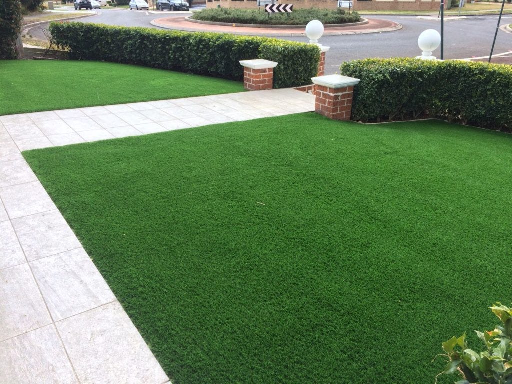 Five Advantages And Benefits Of Artificial Turf