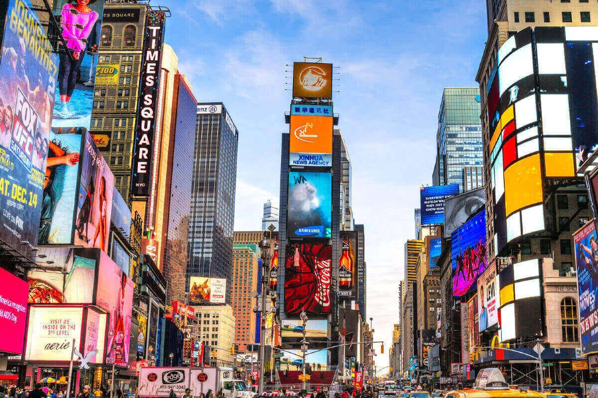 Key Considerations for OOH Advertising in 2024