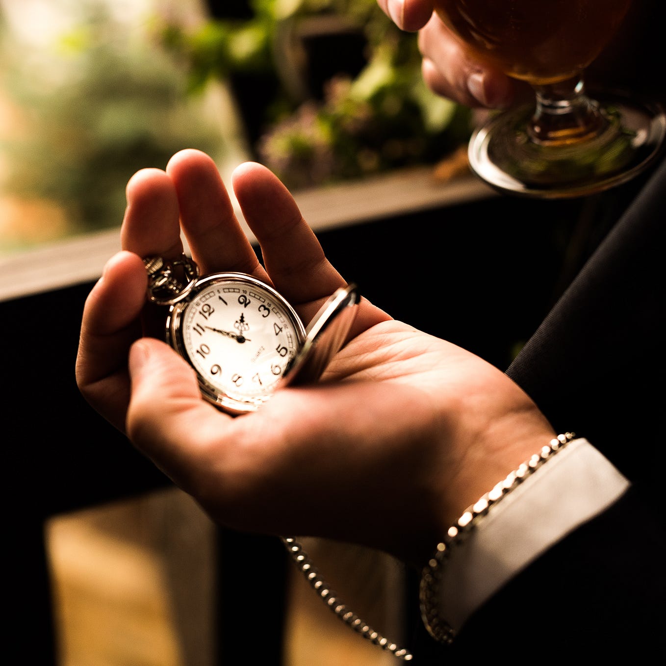 golden-spiral-rule-of-thirds-in-art-and-photography-by-cheryl