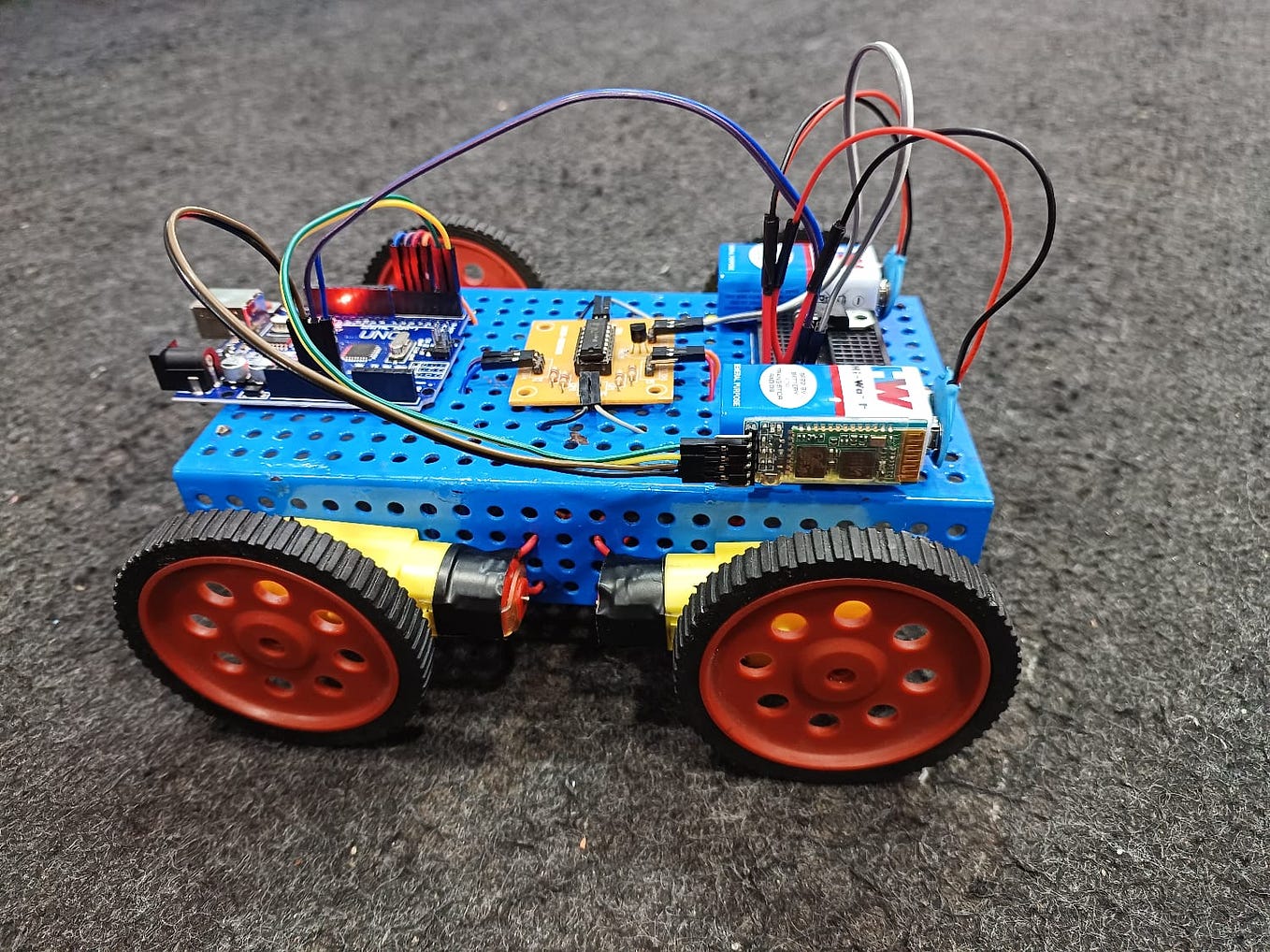 How to make a RADAR using Ultrasonic Sensor and Arduino | by OTOMATIKS ...