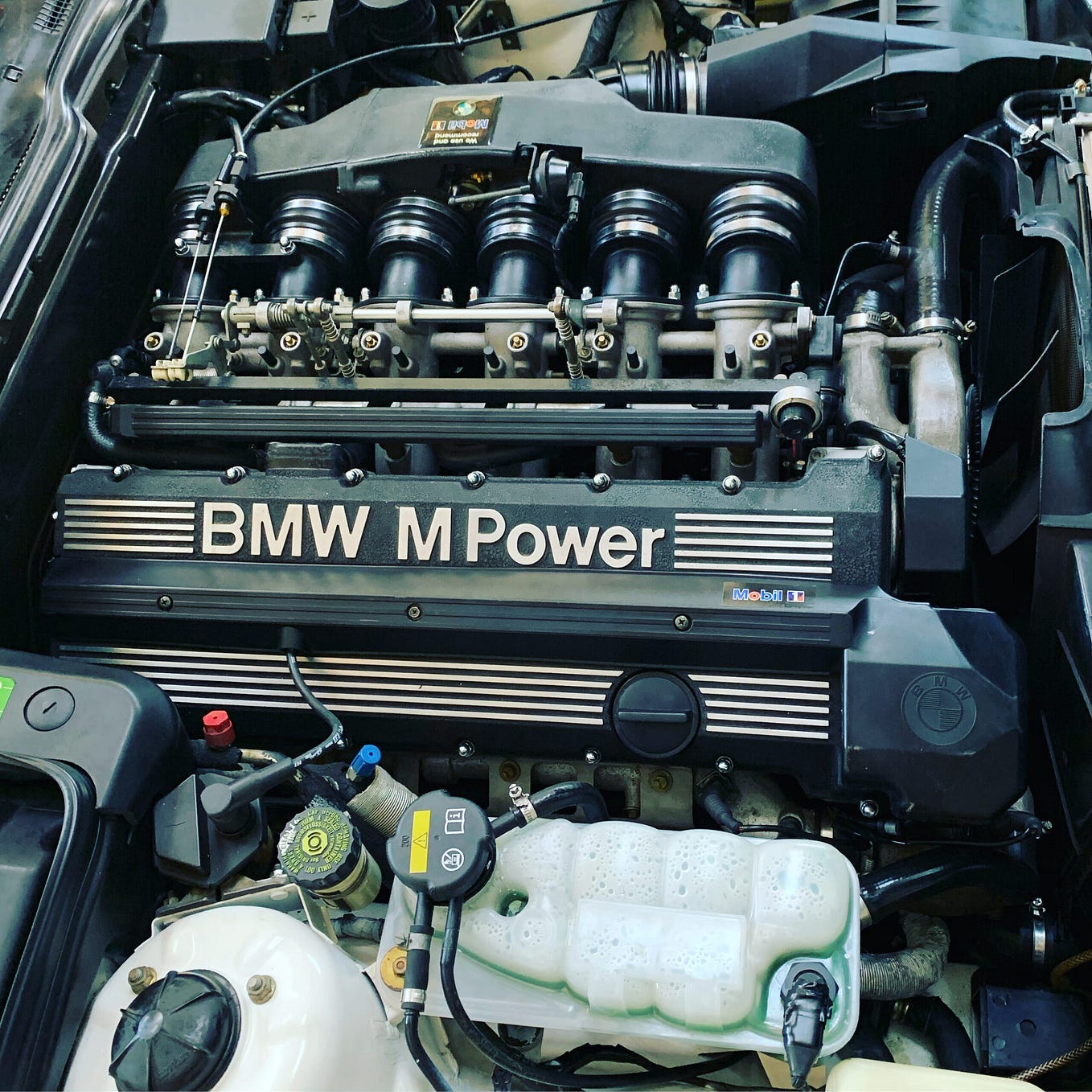 Land Rover Service Adelaide - Mitchellautomotivesa - Medium