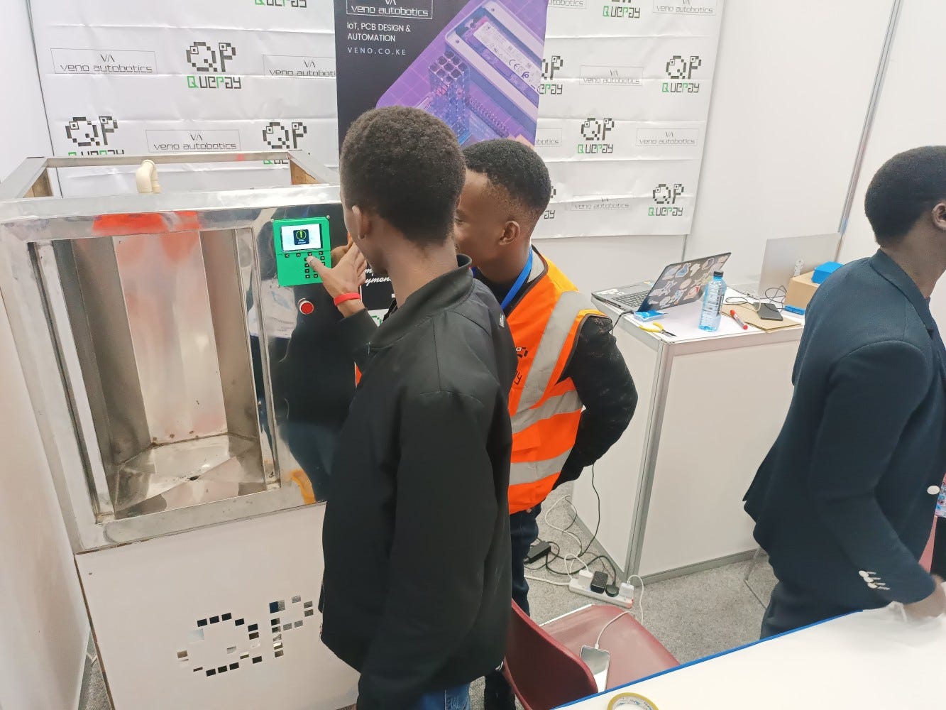 Git Tags vs Git Commit Hash. I’ve always been aware of Git tags, but