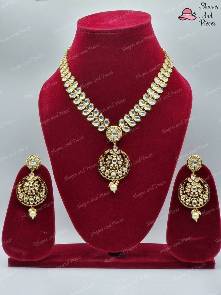 Sparkle in Style The Timeless Elegance of Indian Costume Jewellery