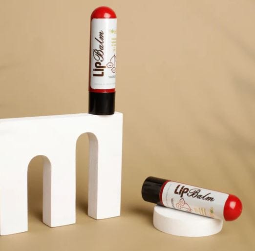 Dermatologist Lip Balm for Dark Lips Mollis Natura Medium