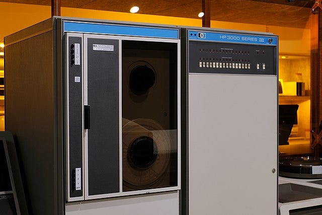 HP-3000 Series III minicomputer