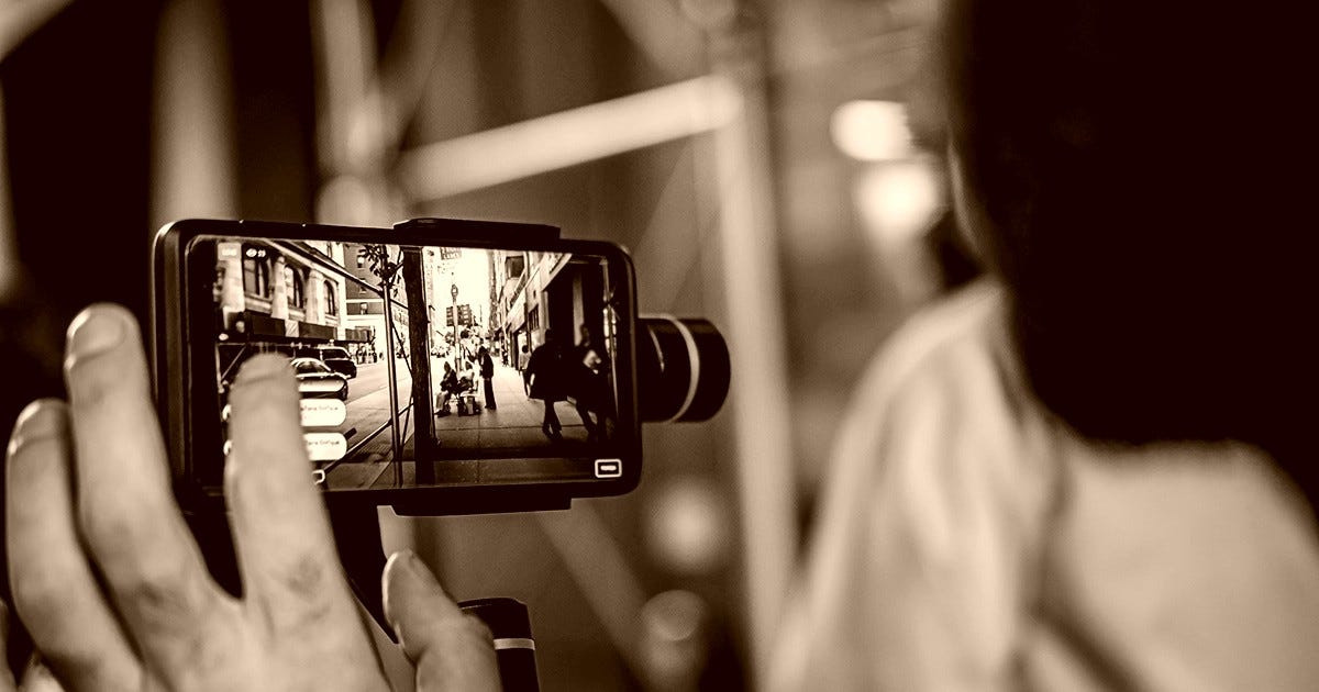 A Simple Swift Background Timer. Example code by Arik Segal CodeX