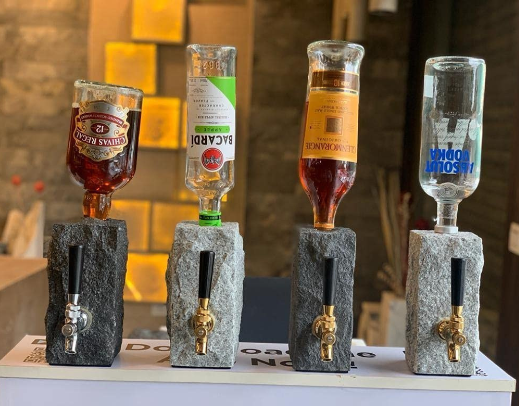 Whiskey Dispenser Whiskey Towers Medium