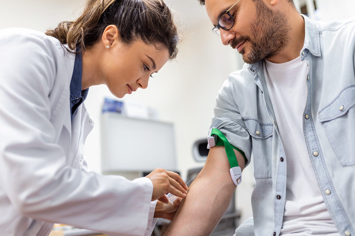 The Role of General Health Panel Blood Tests in Early Disease Detection