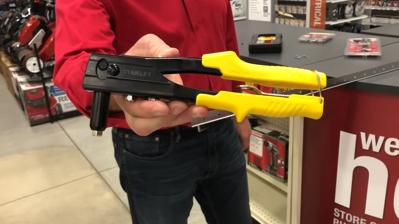 Why Does My Dog Throw Up After Eating Ice? Causes and Solutions by