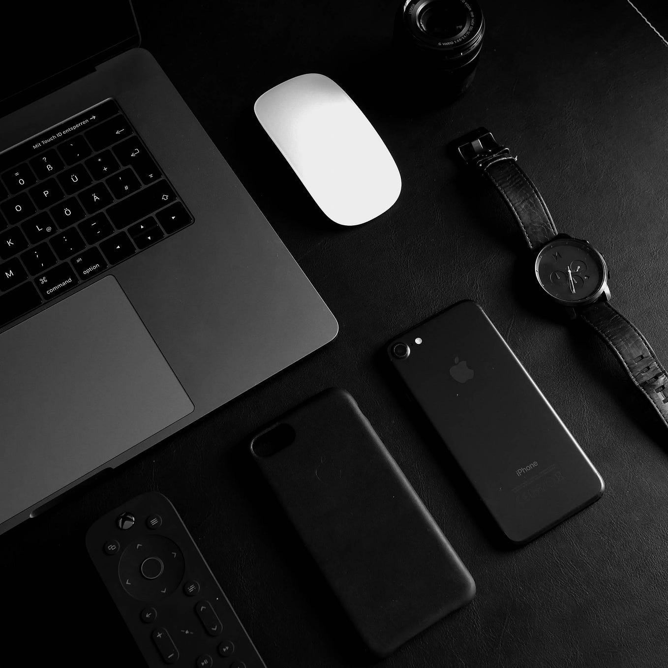 Revolutionize Your Bookstore with Ecommerce: Introducing IntuitionsTech 