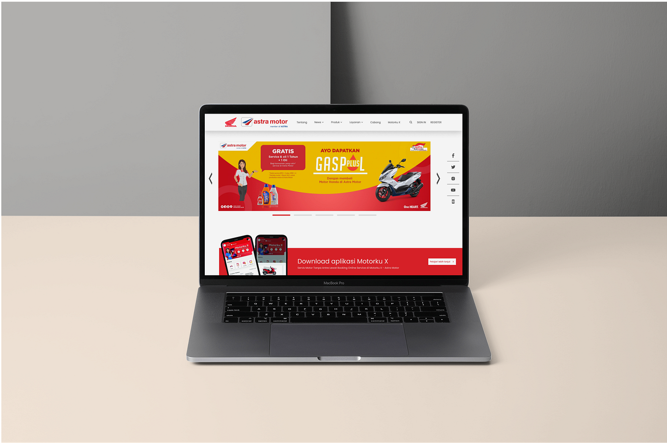 UI/UX Case Study: Traveloka Eats. Hello, I’m Andreas fresh graduate ...