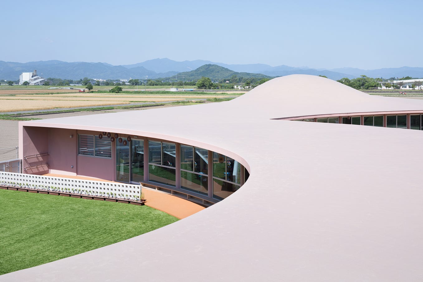 後藤武著『鉄筋コンクリート建築の考古学 アナトール・ド