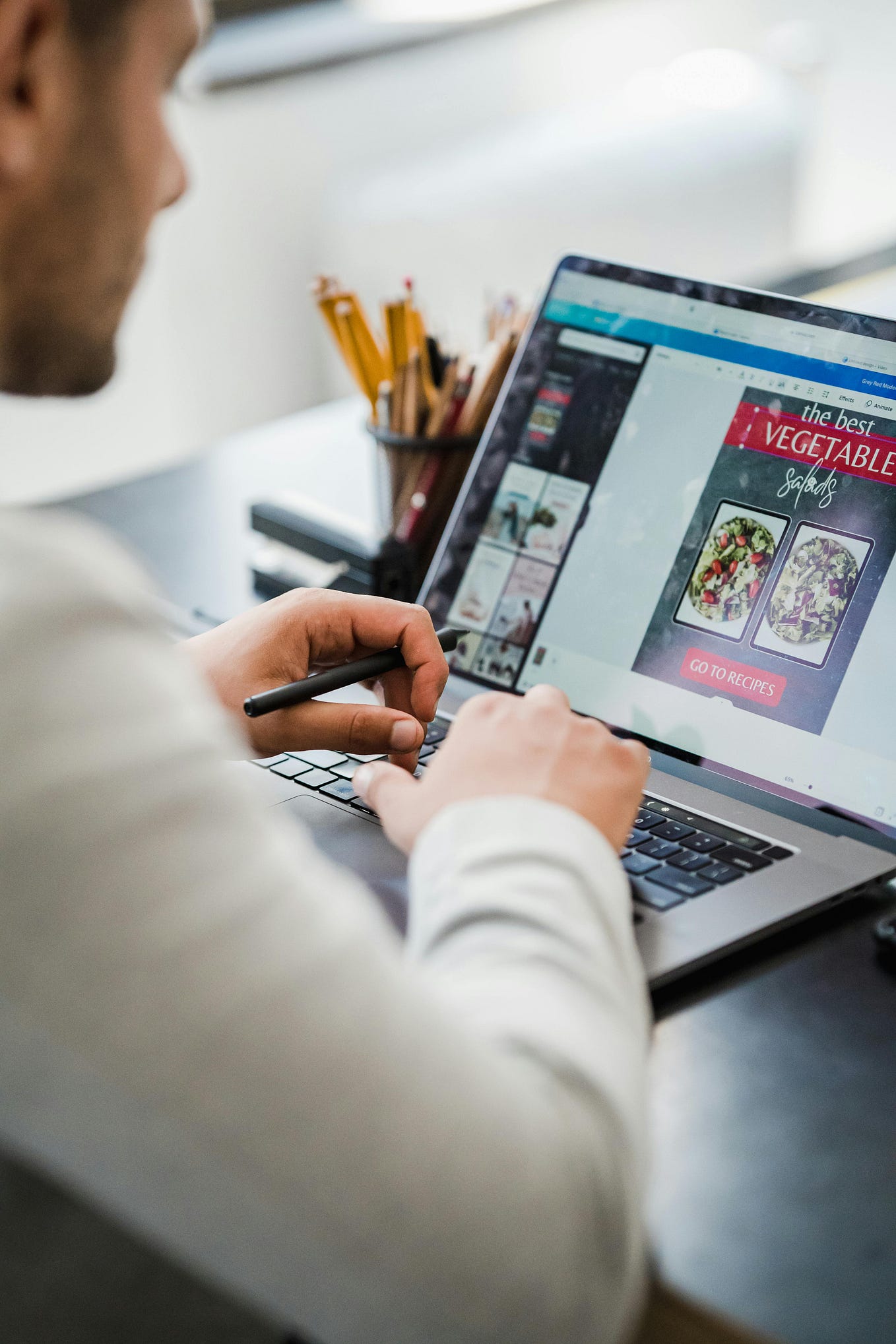 How Much Does It Cost to Hire an App Designer for Android Mobile? by