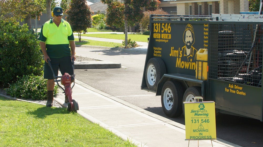 What is Tree Lopping? Costs, Process, and Considerations by Jims Mowing Eastern Apr, 2024