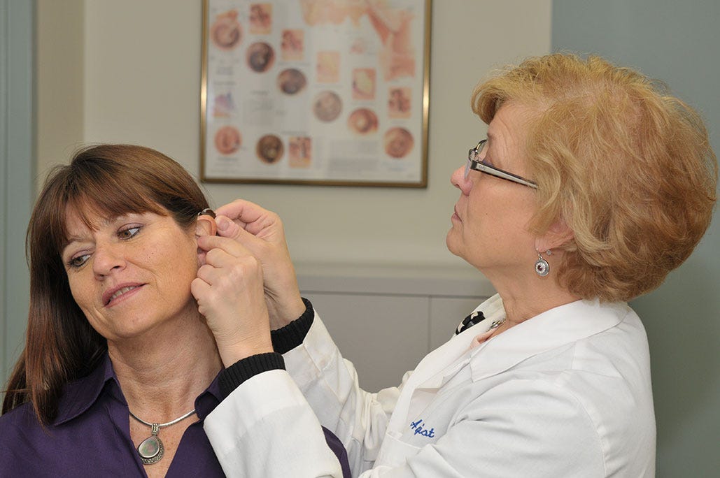 Advantages and Disadvantages of Bluetooth Hearing Aids by Expert