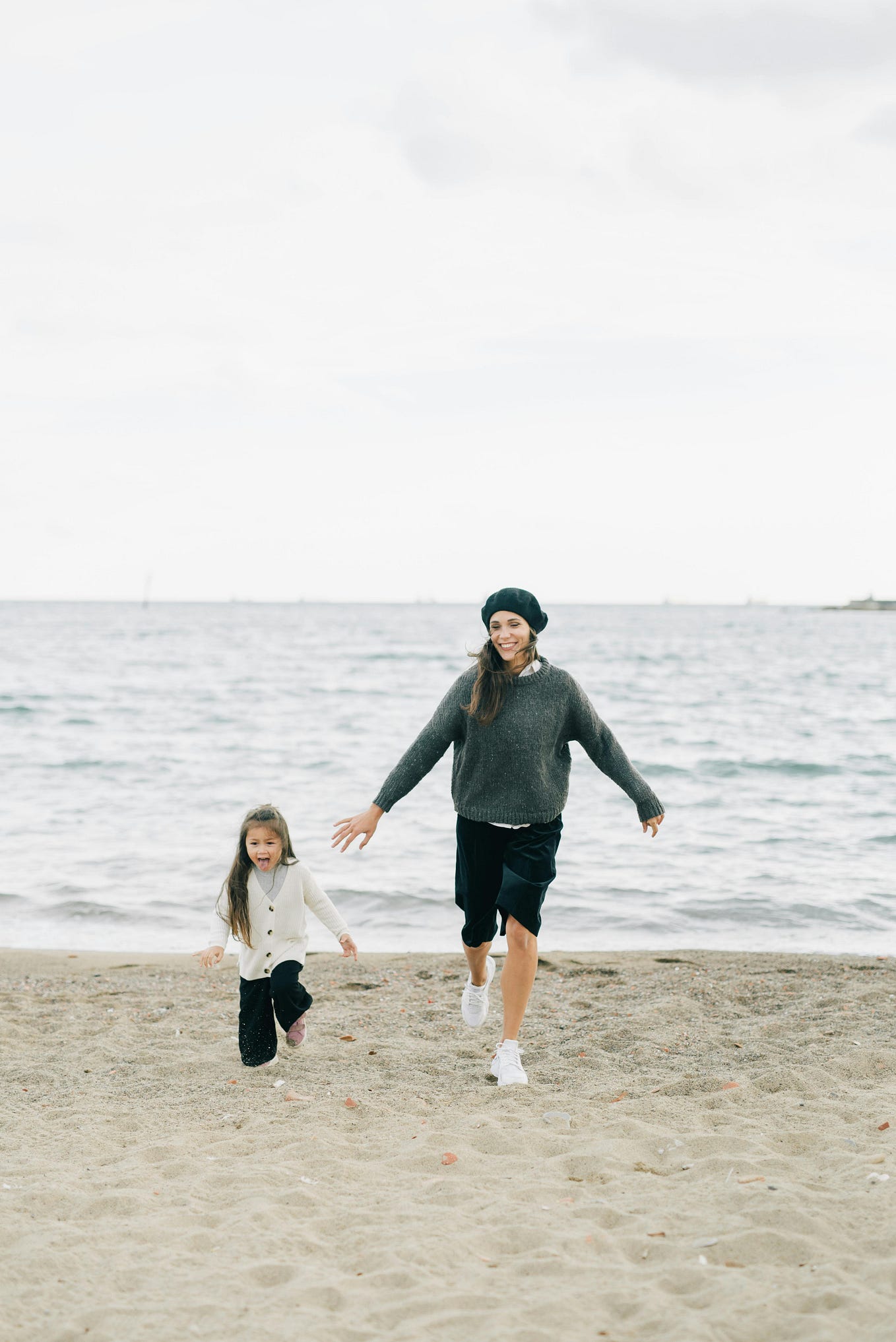 Government Grants for Single Mothers in Florida
