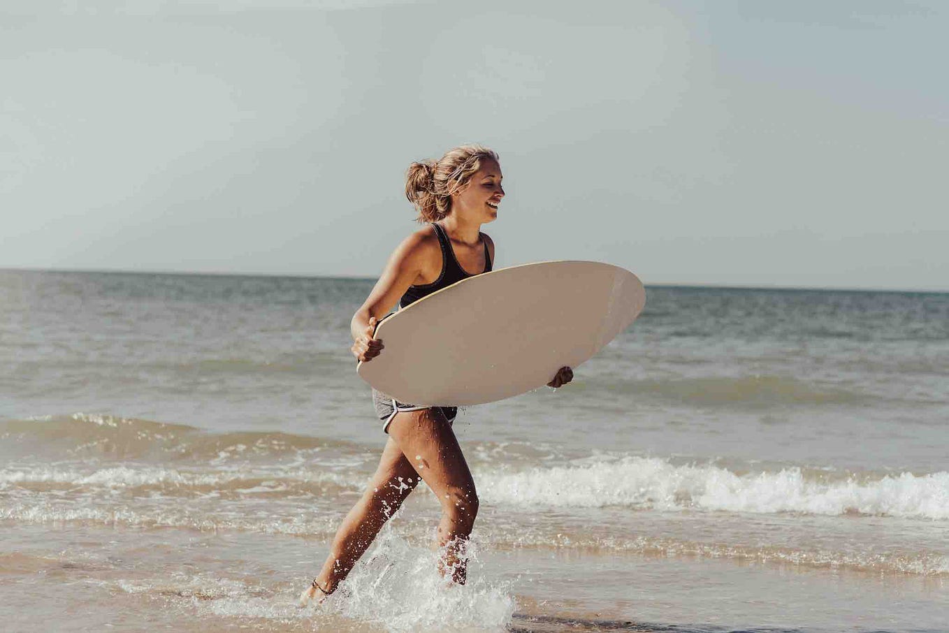 Buying A Skimboard. How to find the perfect skimboard. by