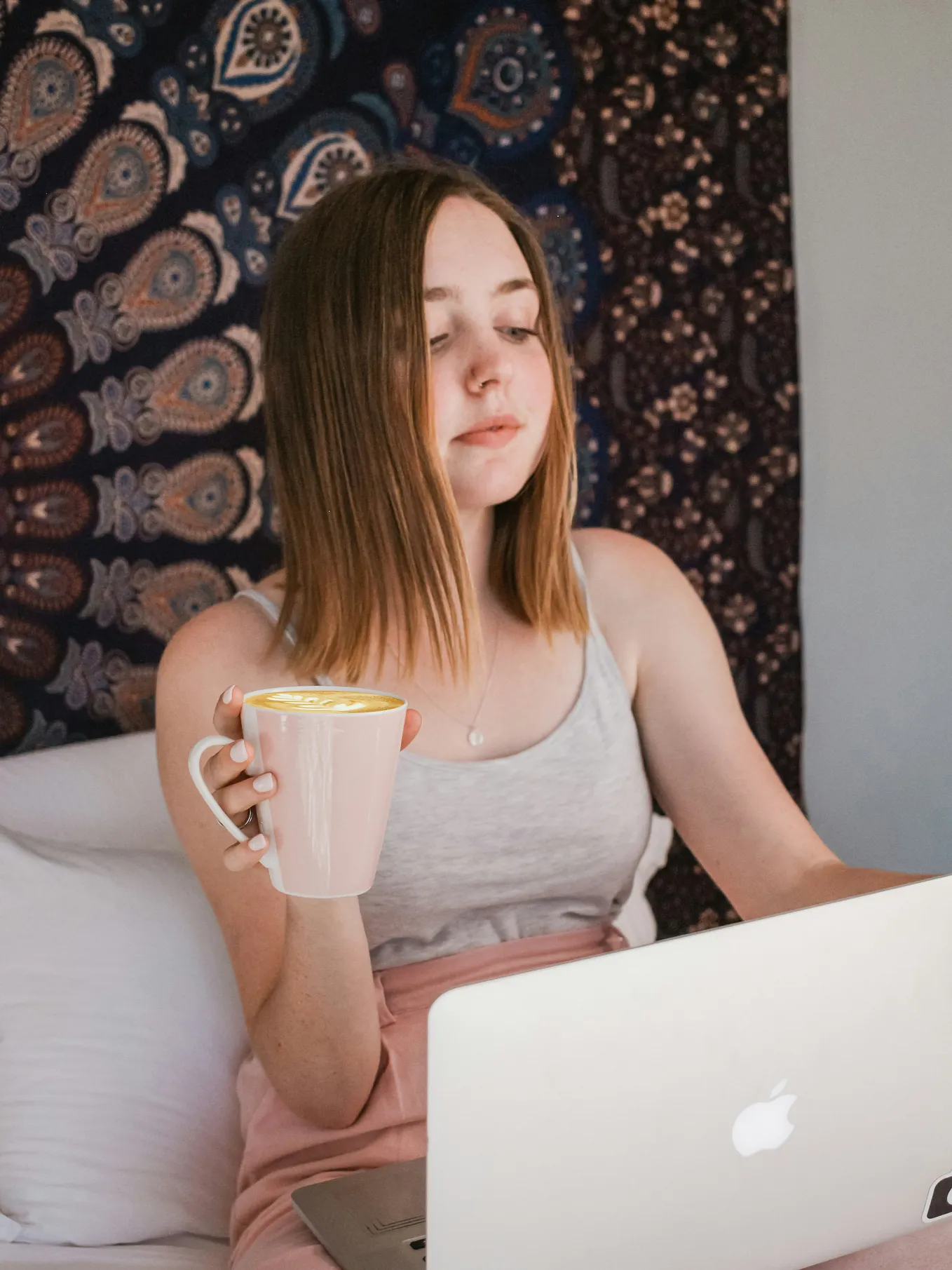 How I Earn Quiet Cosy Money On Benable