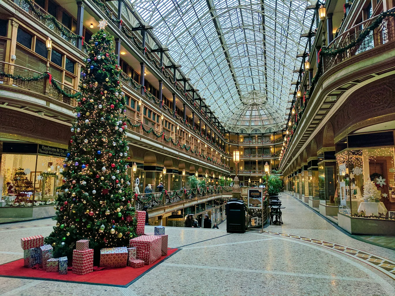 A Christmas tree in a beautiful mall