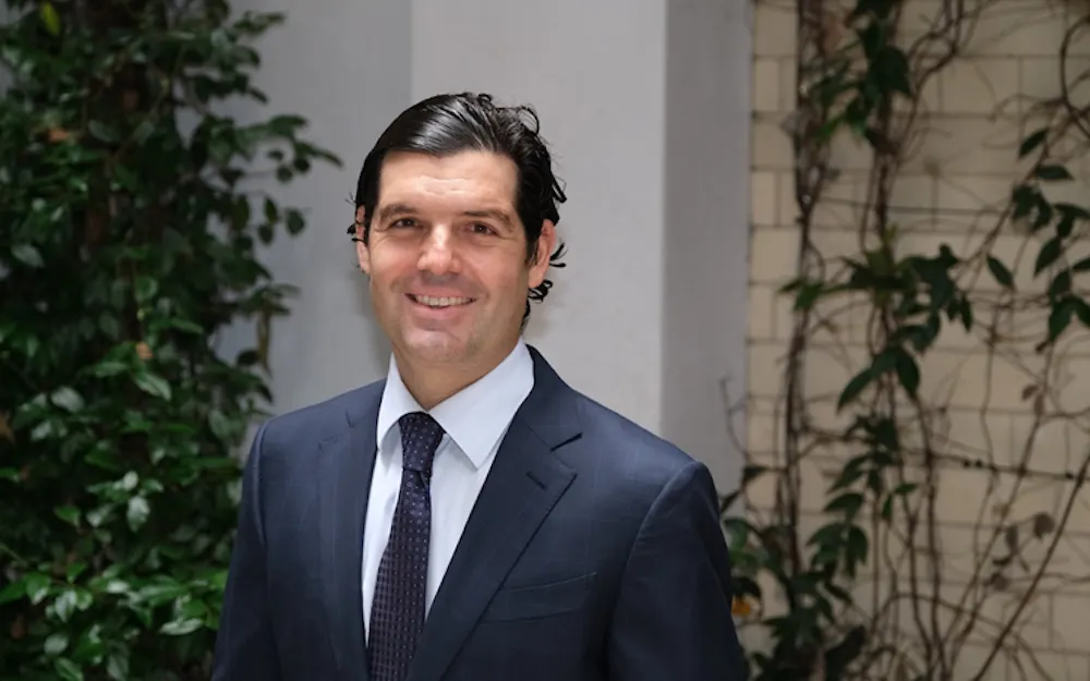 Alejandro Betancourt Lopez discusses how Hawkers Sunglasses handles changing customer preferences