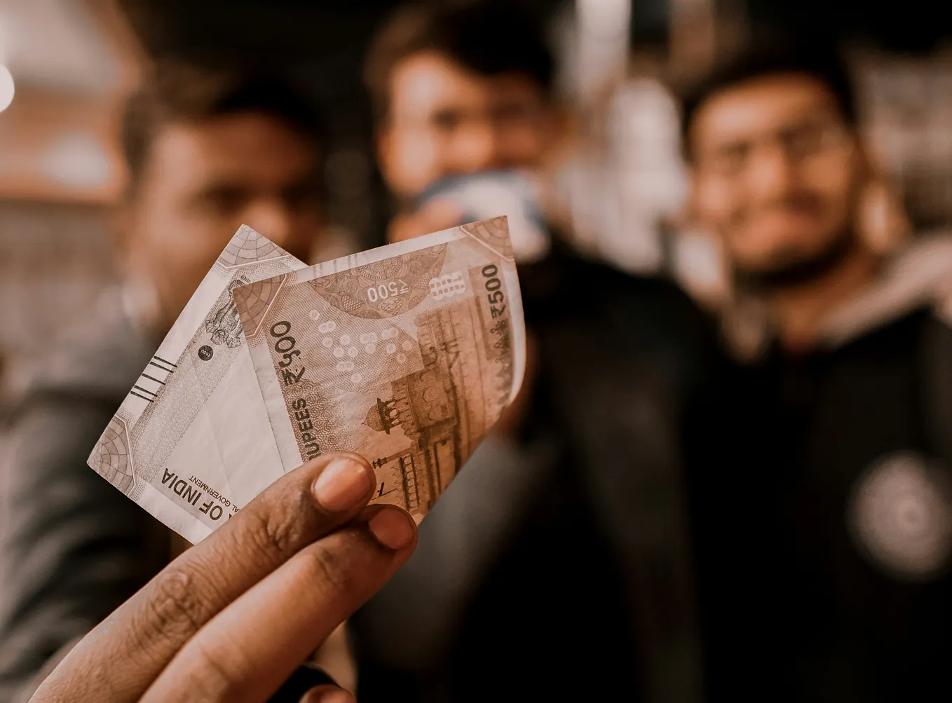 Top 6 Websites to Earn Money Without Investment