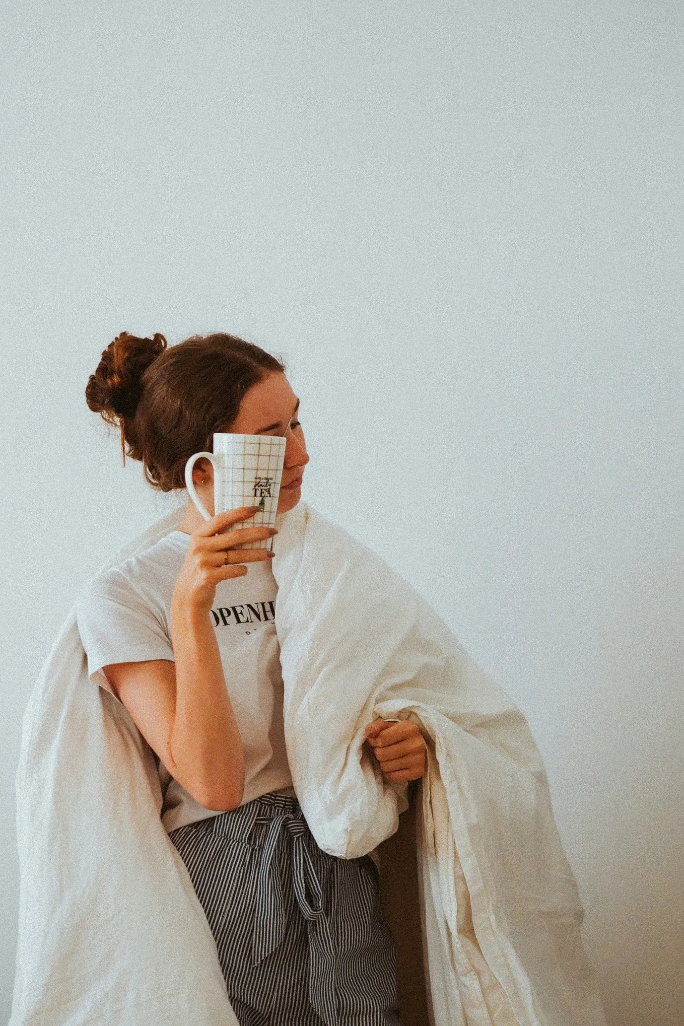 eSIM vs Physical SIM: What’s the Difference — and Which One Do You ...