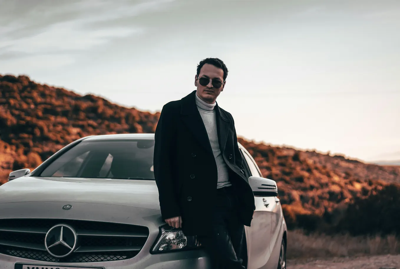 How Wealthy Stay Rich: 7 Worst Purchases They Never Make