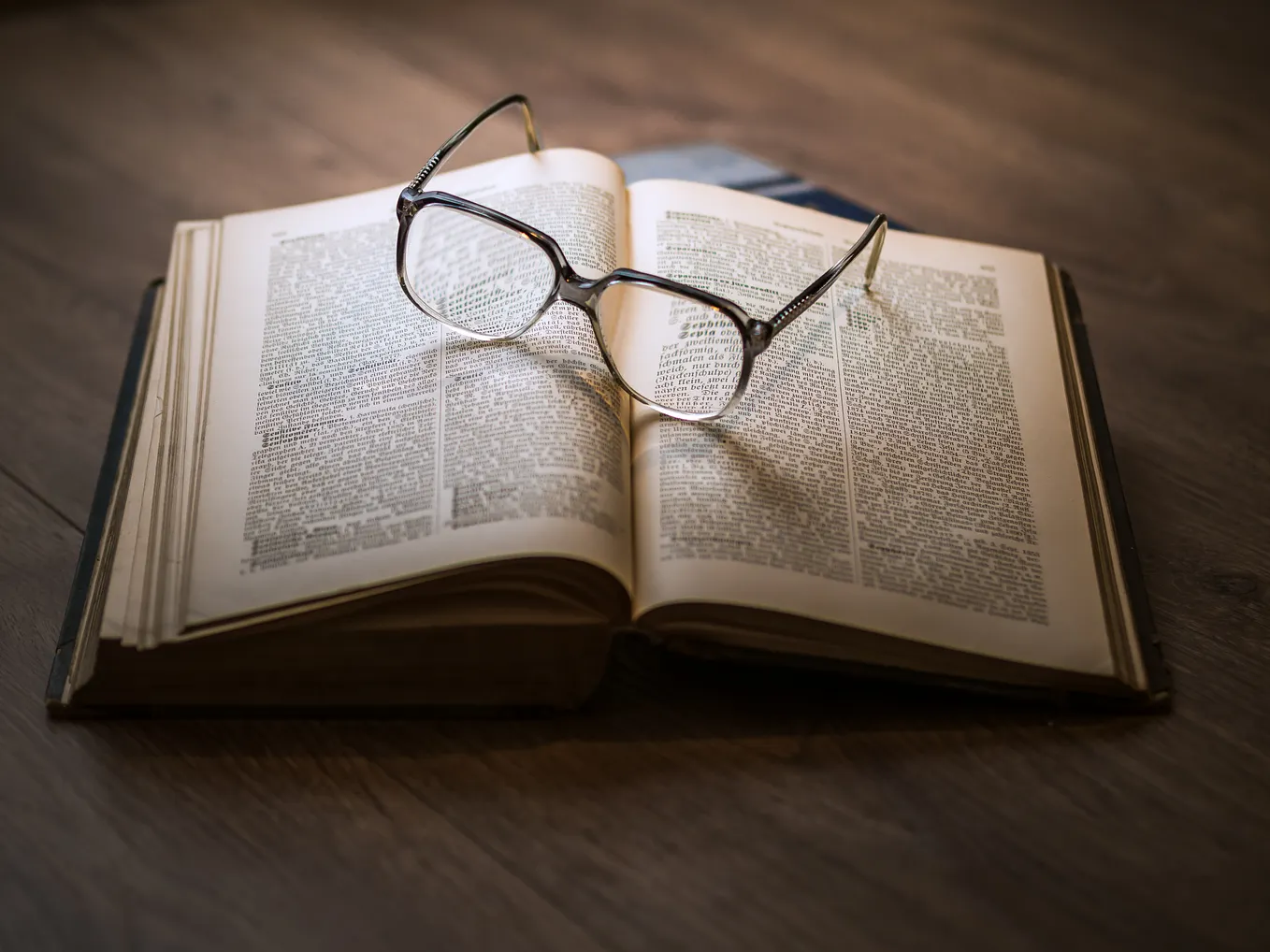 How to Read a Technical Paper