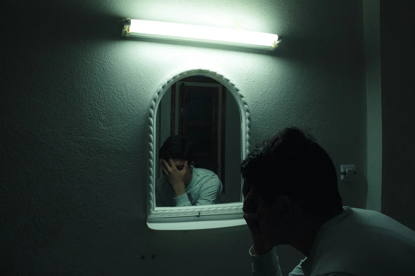 Silent Signs of Narcissistic Abuse That Show on Your Face