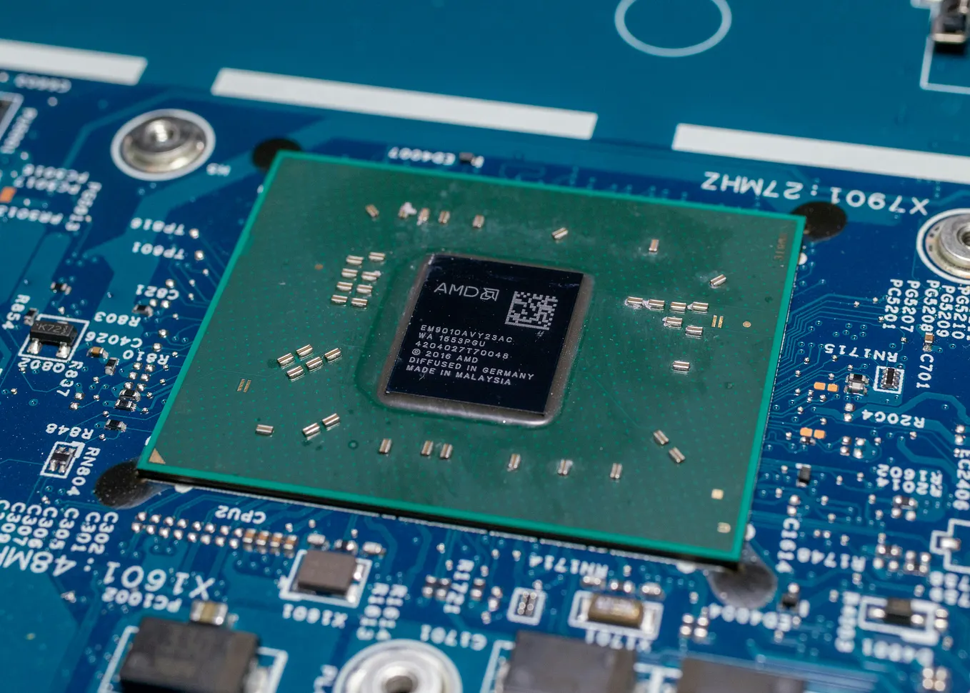 CPU vs Computer vs Laptop — Clearing the Confusion | by John M. | Medium