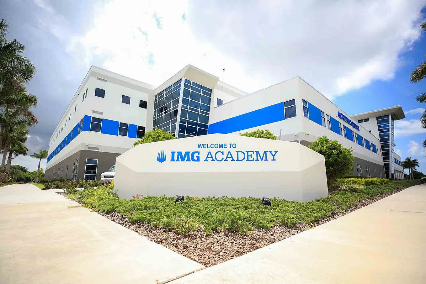 5 Lessons from IMG Academy Mental Performance: The World Leader in Amateur Sport Development.