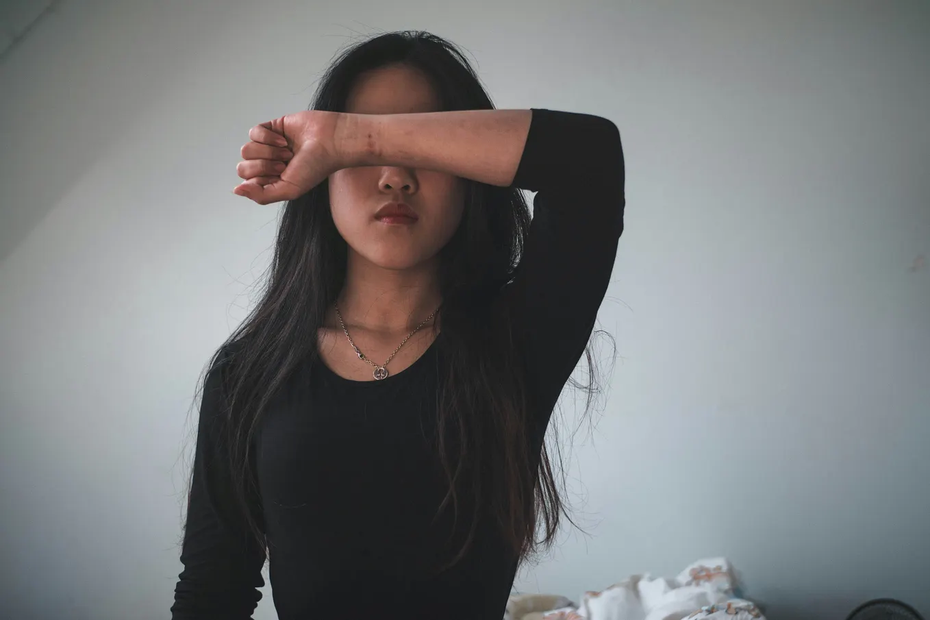 Why Does Someone Ignore You? 5 Psychological Reasons Explained by