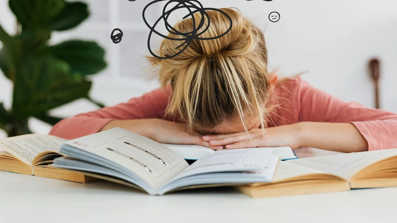 Procrastination Meaning In Urdu (Takheer)— Lack of Motivation