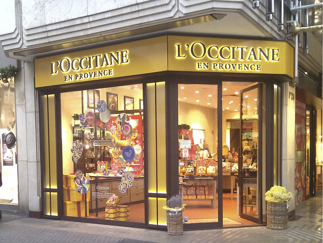 L’Occitane and Grown Alchemist: Strategic Shifts in the Beauty Industry Landscape