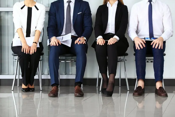 Standing out from the crowd (of job applicants)