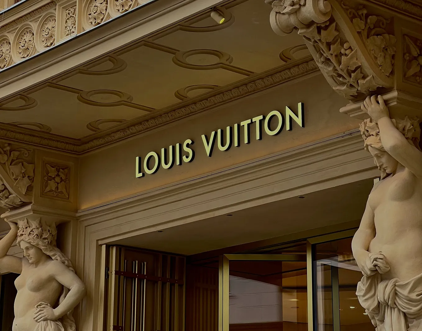 The Top 10 Most Popular Luxury Brands (2024 Ranking)