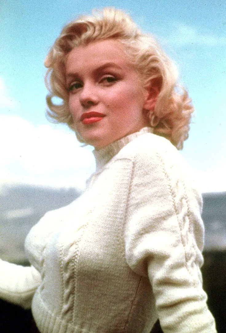 5 Ways Marilyn Monroe Teaches Us to Be Brave