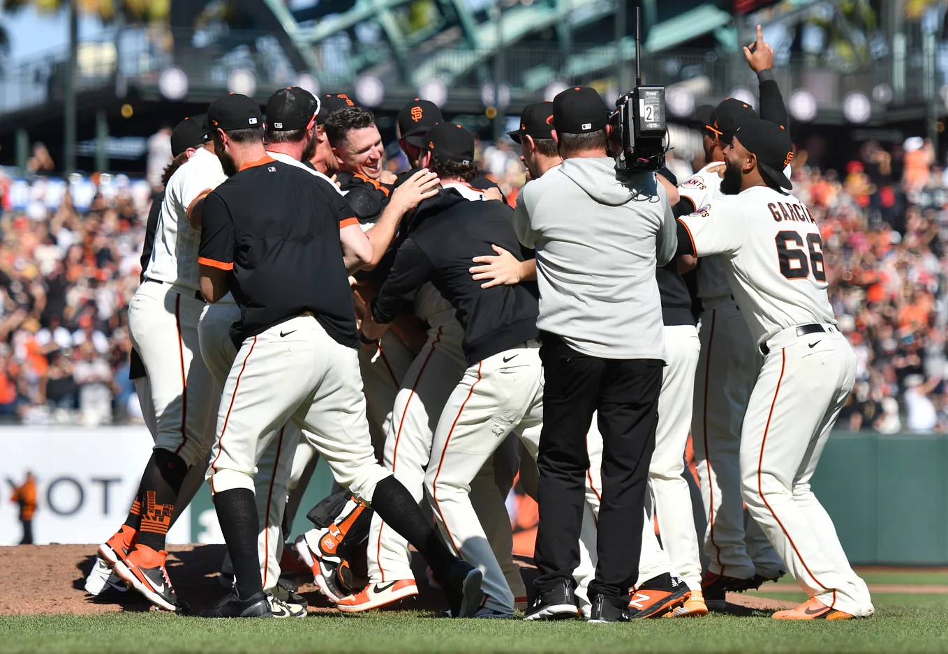 SF Giants: A True Feel-Good Story