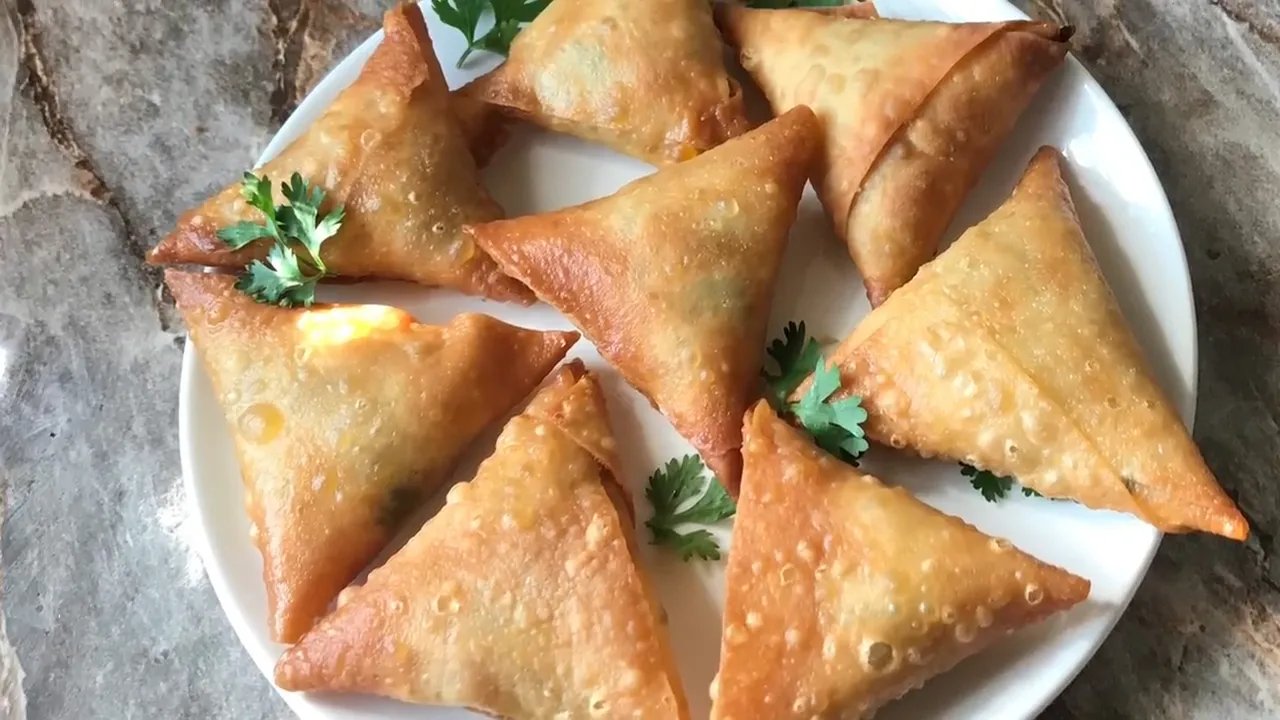 How to make Samosa Easily at home